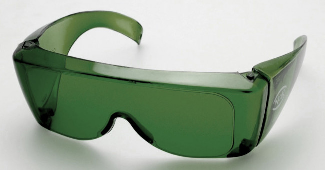 Indice protection store solaire lunette