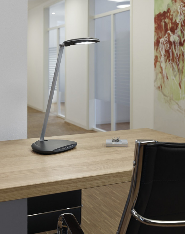 Lampe de bureau LED sur pied Birmingham réglable Température et Intensité