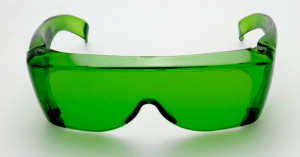 Sur lunettes vert protection UV visible et infrarouge