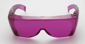 Lunettes de soleil filtre pourpre